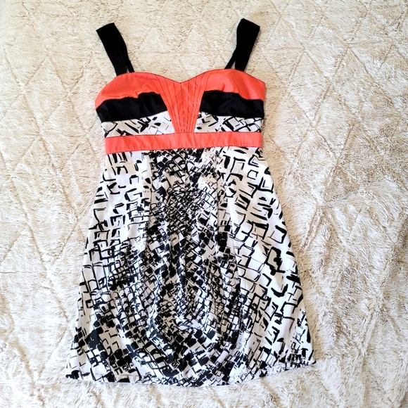 Vintage Guess Dress. SIZE M. - Picture 1 of 3